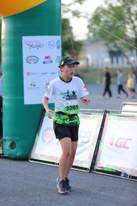 BIB: 2201
                            <button type="button" onclick="openModal(3634048)" class="btn btn-primary btn-sm float-right btn-popup" data-toggle="modal" data-target=".modal-high-quality">
                        <i class="fas fa-shopping-cart"></i> Add to Cart
                    </button>
                                            <button type="button" onclick="isThisMe(3634048, true)" class="btn btn-success btn-sm float-right btn-popup btn-isme hidden" data-toggle="tooltip" data-placement="bottom" title="นี่คือรูปของคุณใช่ไหม คลิกที่นี่เพื่อเอาเข้าอัลบั้ม">
                        <i class="fas fa-plus"></i> Add to album
                    </button>
                    <button type="button" onclick="isThisMe(3634048, false)" class="btn btn-warning btn-sm float-right btn-popup btn-isnotme hidden">
                        <i class="fas fa-ban"></i> Remove from album
                    </button>